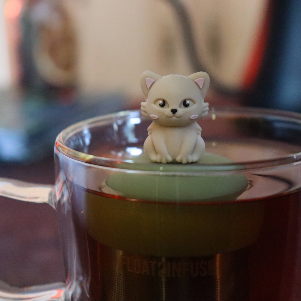 Floating Ivory Cat Tea Infuser | Loose Leaf | Green Base